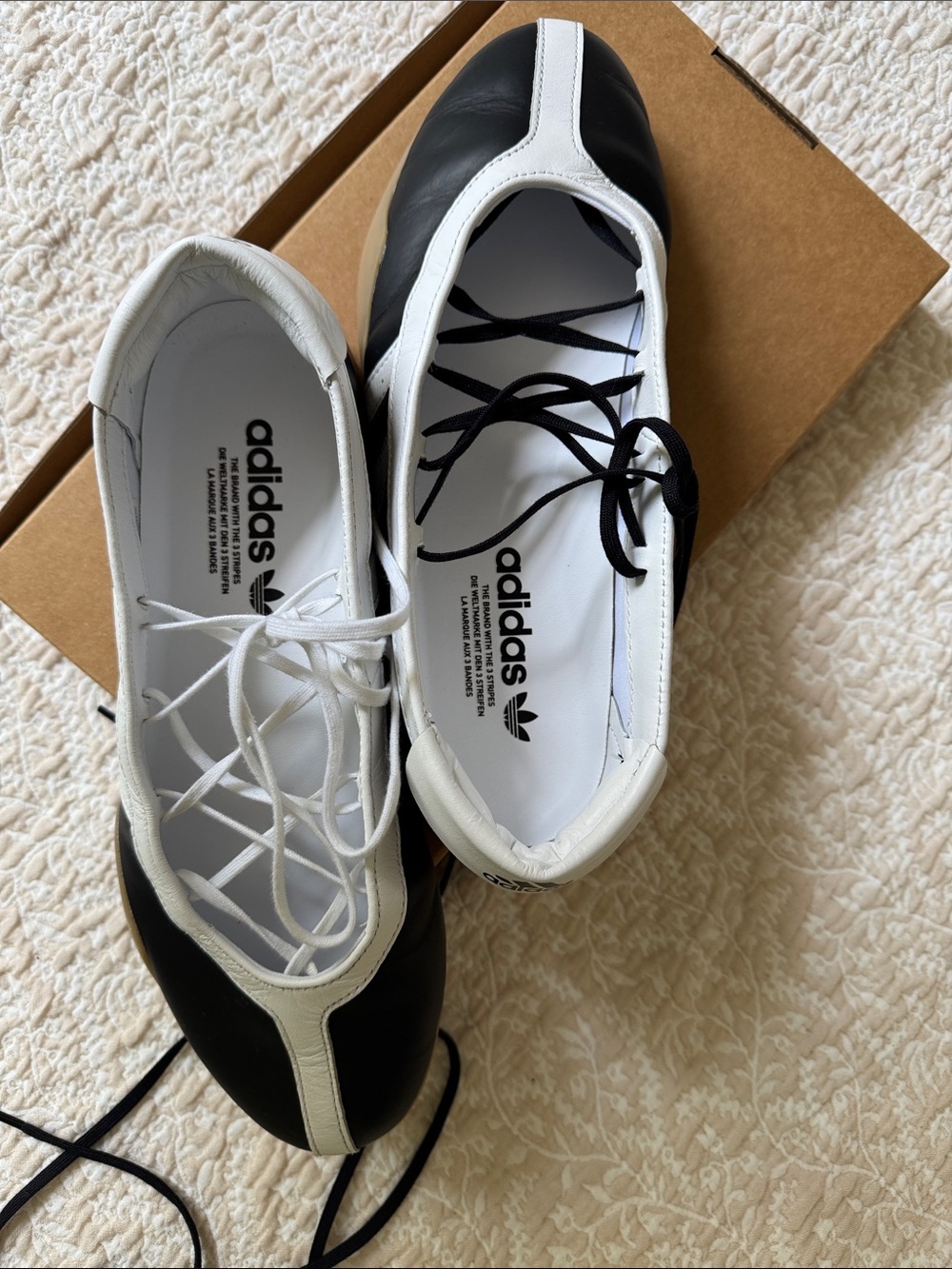 adidas ballet sneakers Taekwondo Mei, black & white, 3 laces, size 9, very clean - Picture 7 of 12